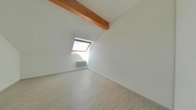 Appartement ancien - 79 m² - 4 pièces