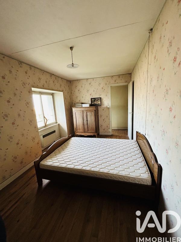 Maison - 98 m² - 5 pièces