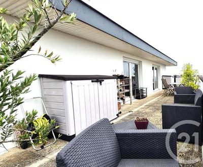 Appartement - 107 m² - 5 pièces