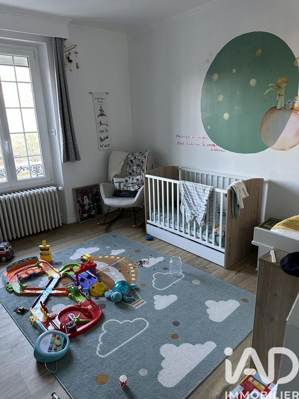 Maison - 350 m² - 5 pièces