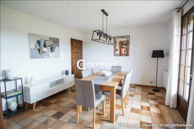 Maison traditionnelle - 160 m² - 6 pièces