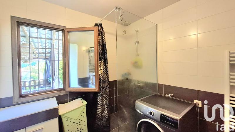 Maison - 183 m² - 8 pièces