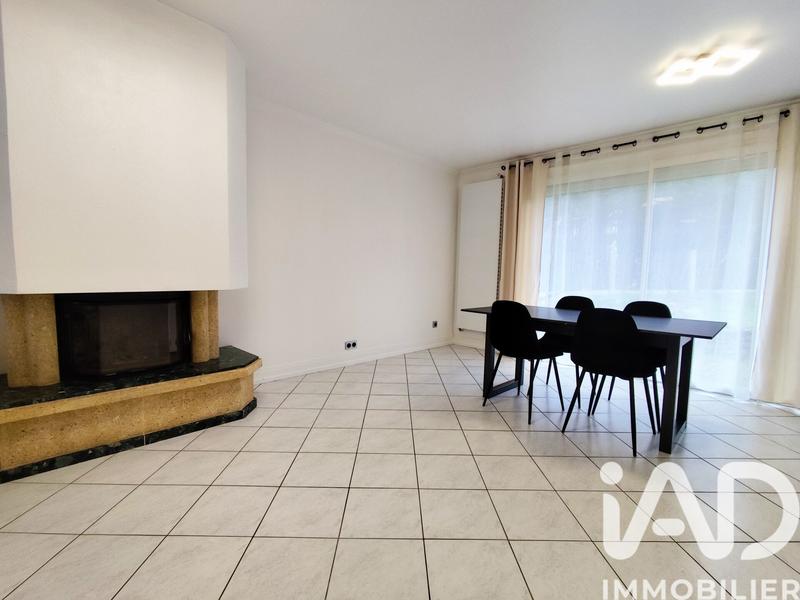 Maison - 111 m² - 6 pièces
