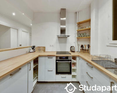 Chambre - 80 m² - 1 pièce