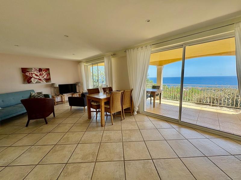 Maison - 320 m² - 11 pièces