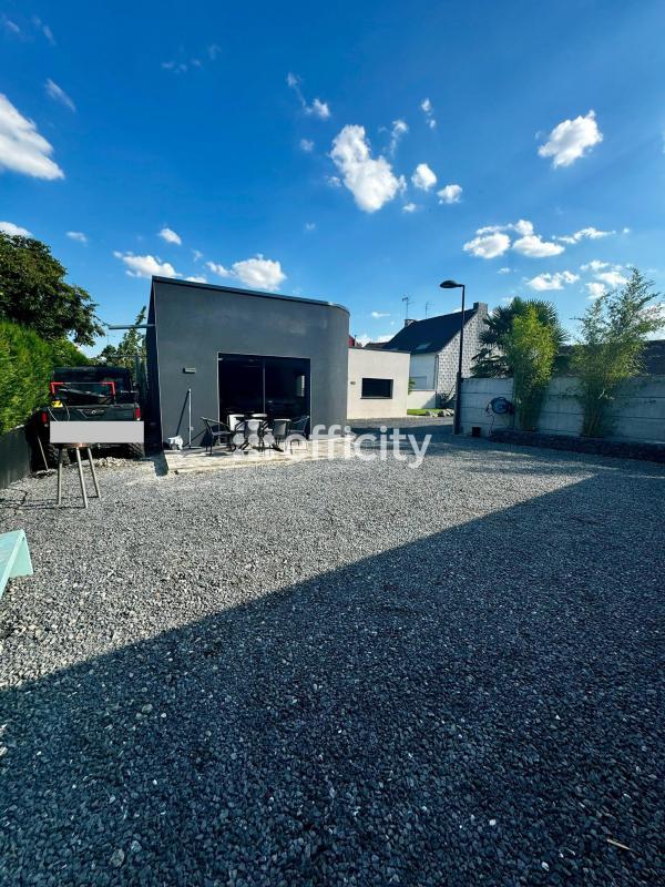 Maison - 90 m² - 3 pièces