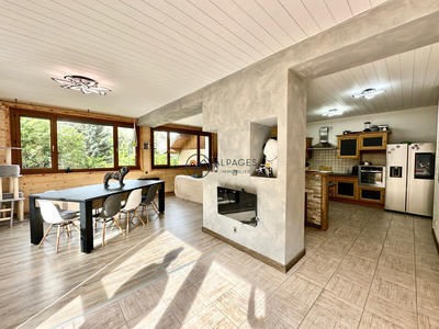 Appartement - 115 m² - 4 pièces