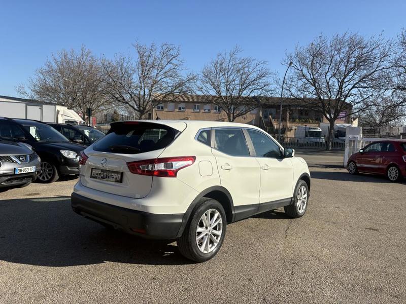 Nissan Qashqai 1.2i Turbo Dig-T 116cv Acenta Bvm6