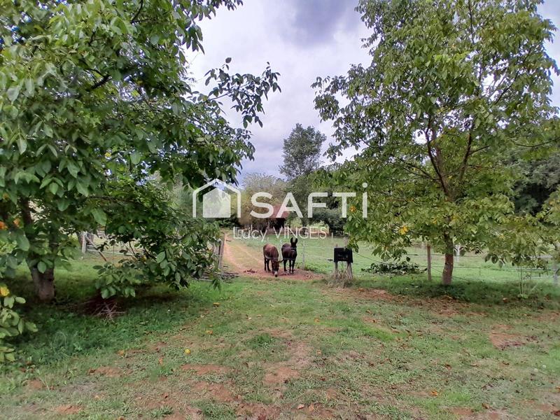 Propriété - 282 m² - 12 pièces