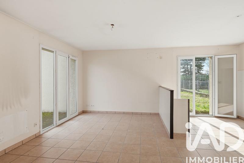 Maison - 149 m² - 8 pièces