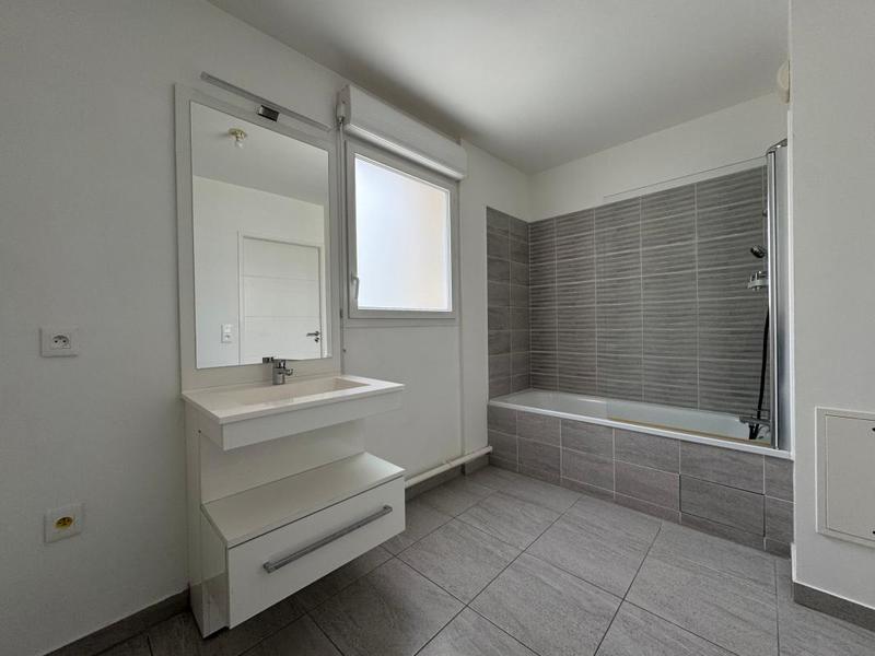 Appartement - 106 m² - 5 pièces