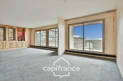 Appartement - 145 m² - 5 pièces