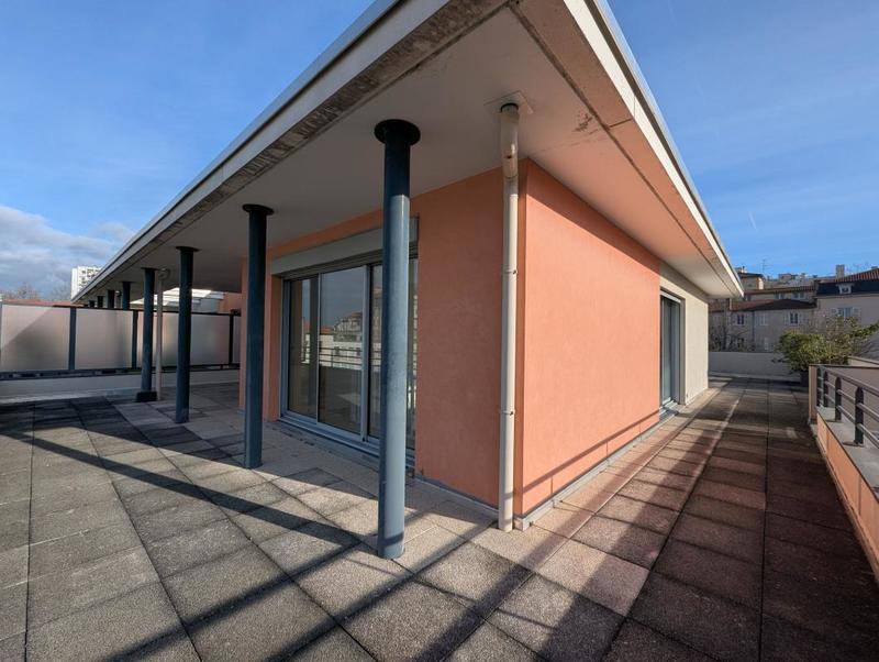 Duplex - 159 m² - 5 pièces