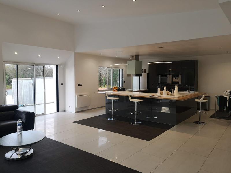 Maison - 160 m² - 5 pièces