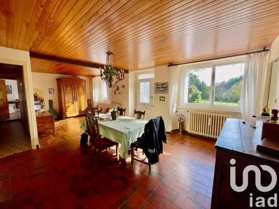 Maison - 127 m² - 6 pièces