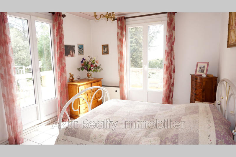 Villa - 152 m² - 8 pièces