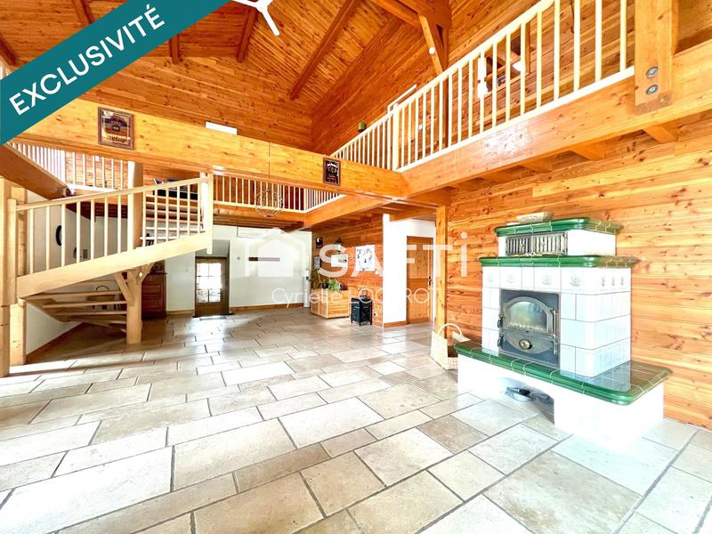 Maison - 233 m² - 5 pièces