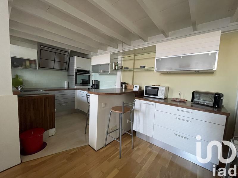 Appartement - 99 m² - 3 pièces