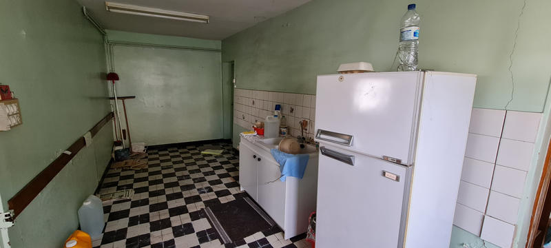 Maison - 94 m² - 9 pièces