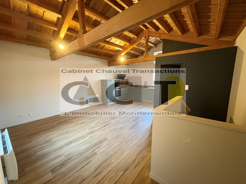 Duplex - 65 m² - 3 pièces