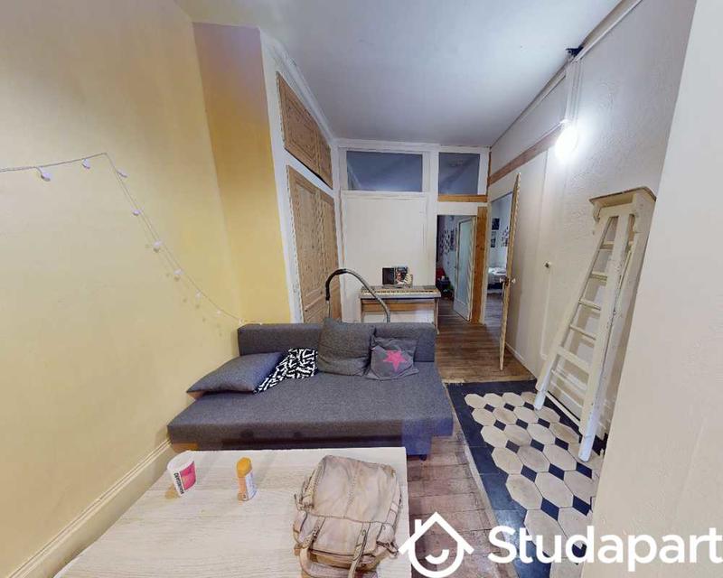 Chambre - 50 m² - 1 pièce