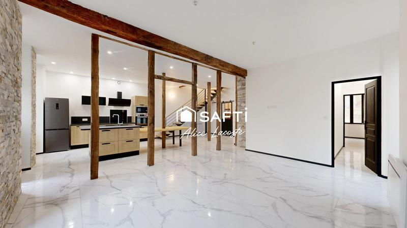 Maison - 210 m² - 7 pièces