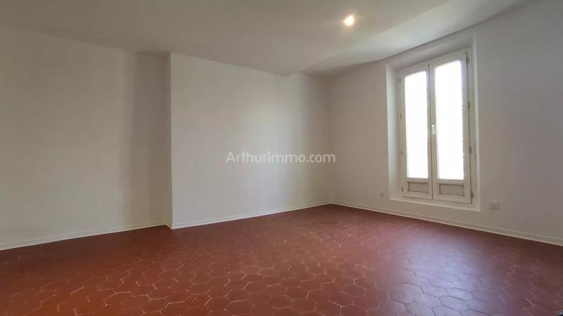 Appartement - 97 m² - 3 pièces