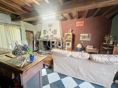 Maison - 141 m² - 7 pièces