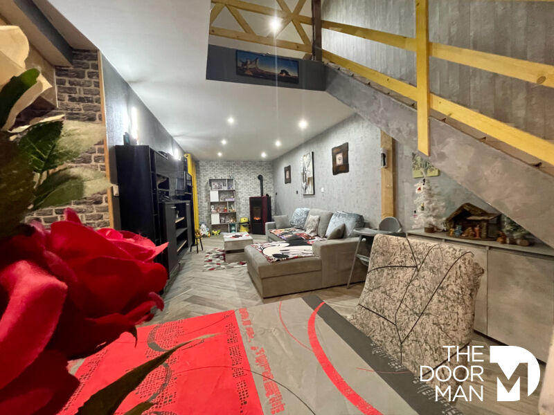 Maison - 198 m² - 8 pièces