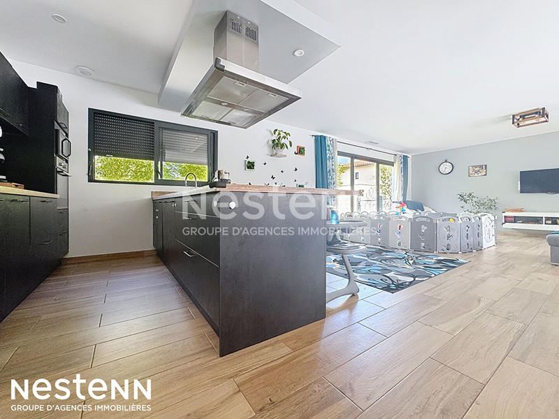 Maison - 140 m² - 4 pièces