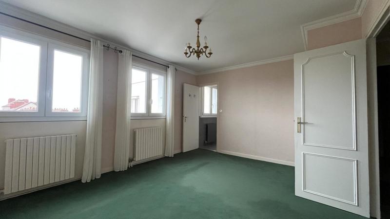 Appartement - 146 m² - 4 pièces