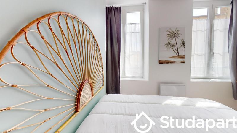 Chambre - 12 m² - 1 pièce