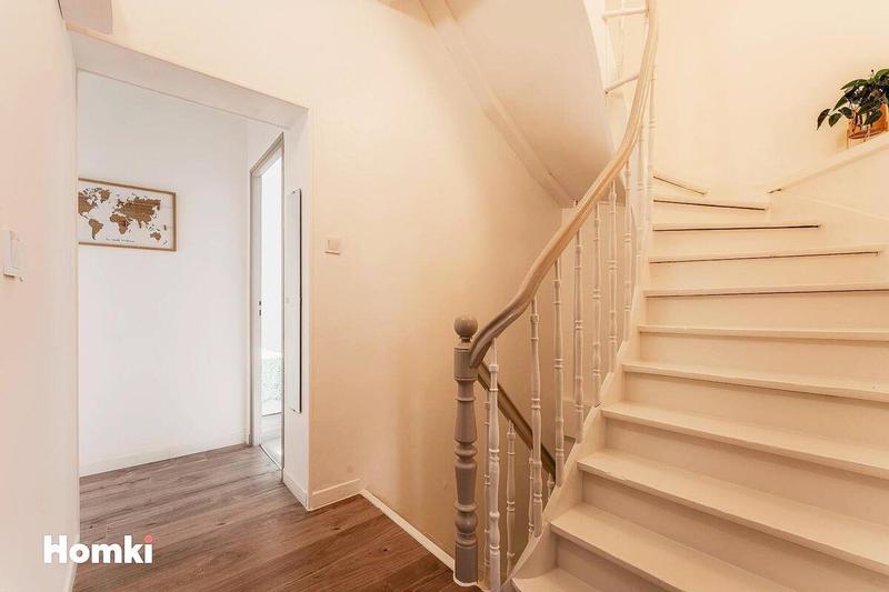 Maison - 160 m² - 7 pièces