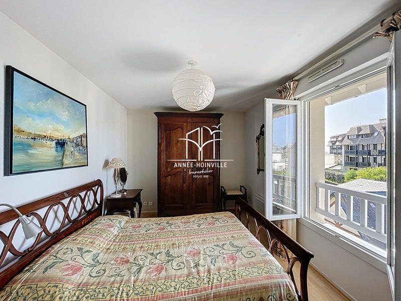 Appartement - 106 m² - 5 pièces