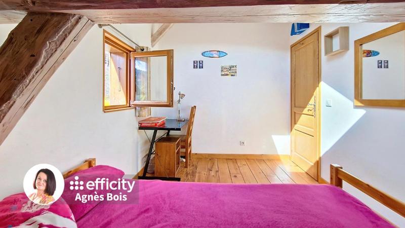 Maison - 172 m² - 7 pièces