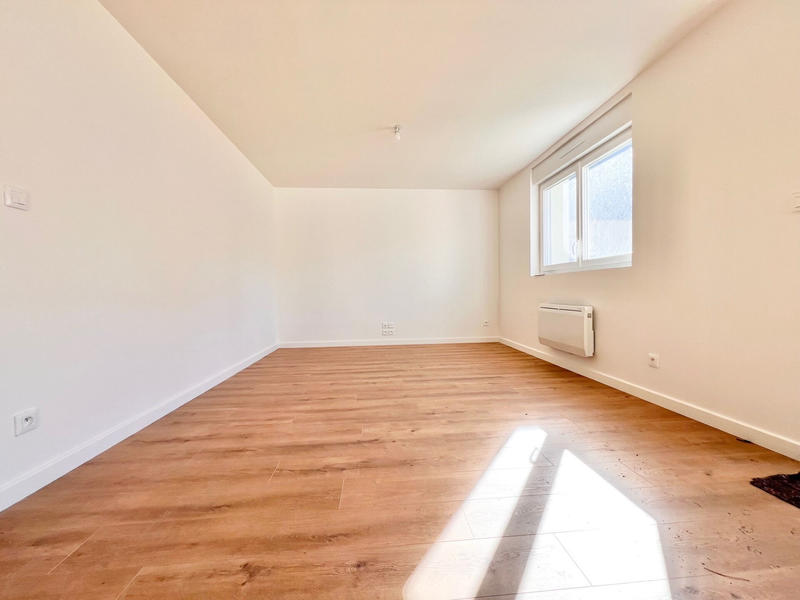 Maison - 82 m² - 4 pièces