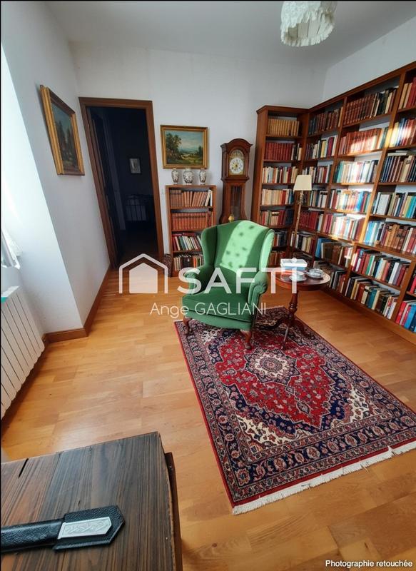 Maison - 191 m² - 7 pièces