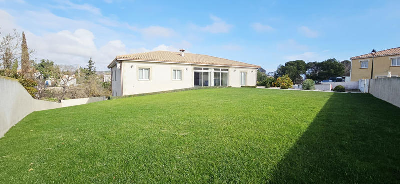 Maison - 207 m² - 5 pièces