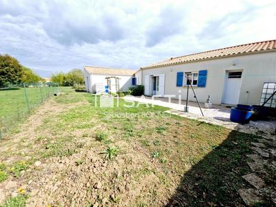 Maison - 86 m² - 5 pièces