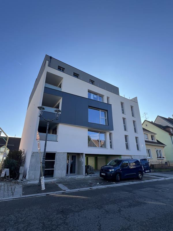 Appartement - 93 m² - 4 pièces