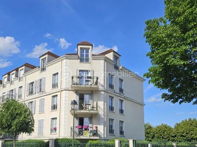 Appartement - 70 m² - 4 pièces