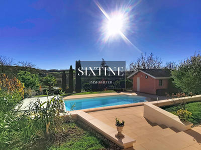 Villa - 149 m² - 8 pièces