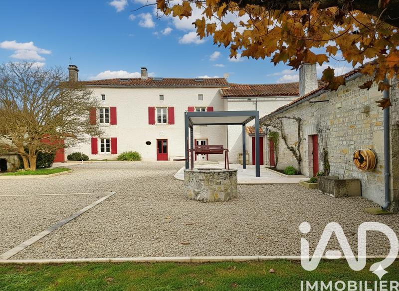 Maison - 186 m² - 7 pièces