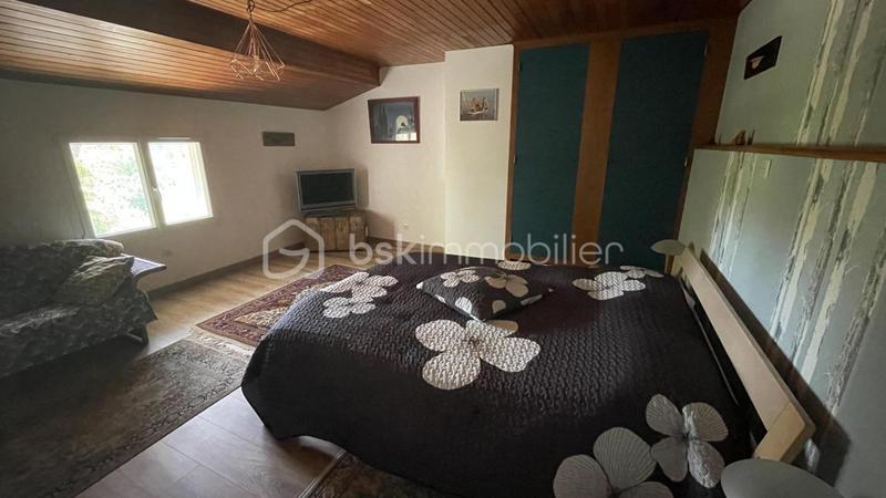 Maison de domaine équestre - 323 m² - 8 pièces