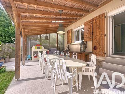 Maison - 147 m² - 6 pièces