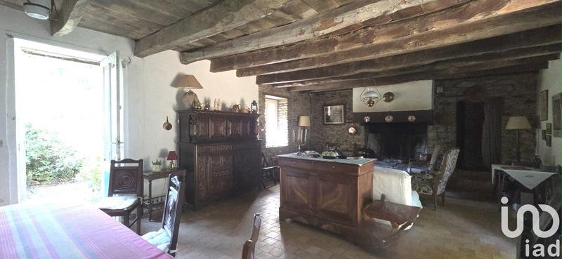 Maison - 250 m² - 10 pièces