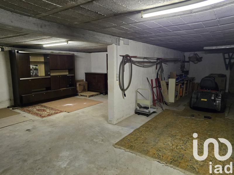 Maison - 183 m² - 7 pièces