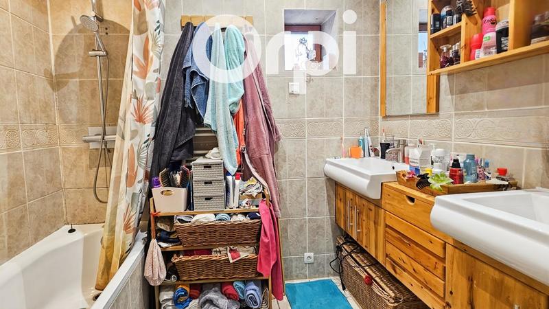 Maison - 111 m² - 4 pièces