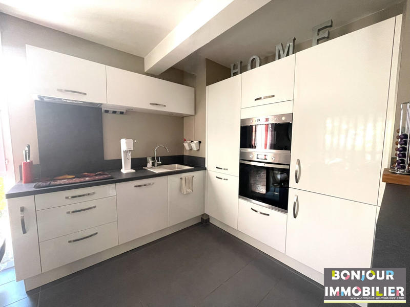 Appartement - 64 m² - 3 pièces