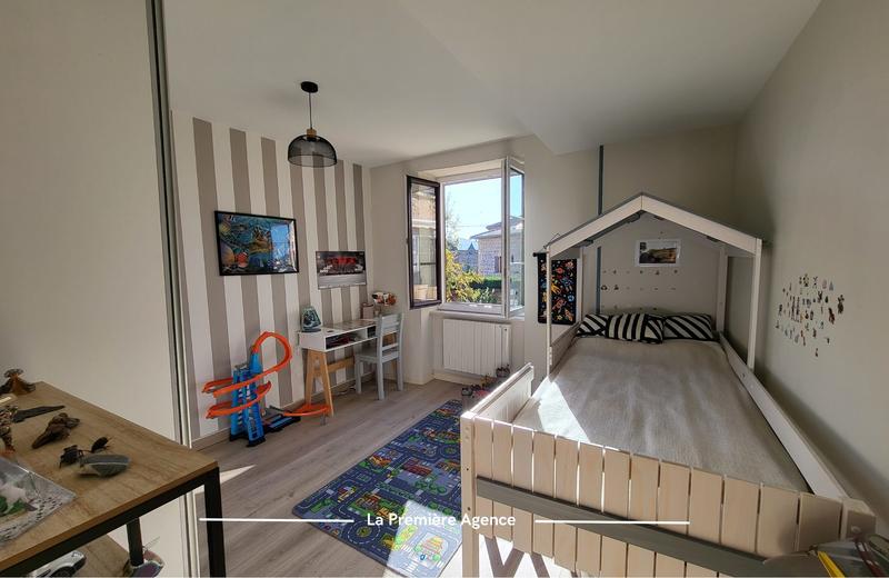 Appartement - 127 m² - 5 pièces